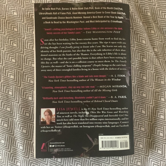 The family upstairs - Picture 2 of 3